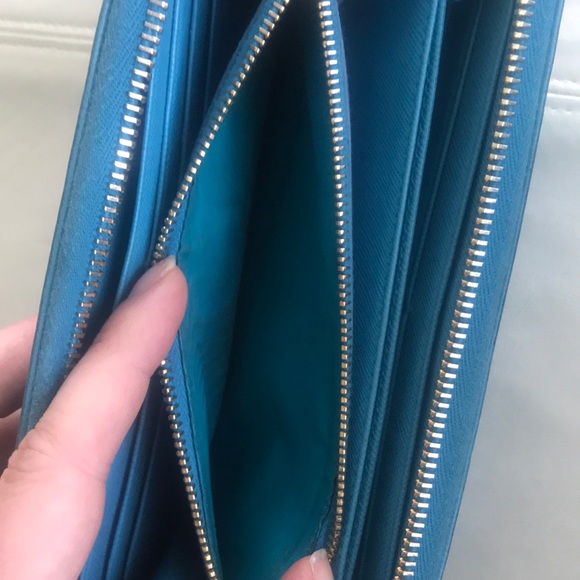 Prada Colorblock Wallet - Picture 4 of 8